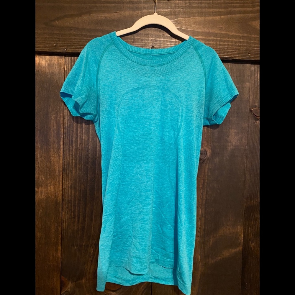 lululemon top